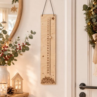 Holz-Weihnachts-Countdown mit Schiebestern als wiederverwendbare Geschenkidee für Kinder und Familien zur Adventszeit.