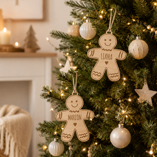"Lebkuchenmann" personalisierbarer Weihnachtsschmuck aus Holz